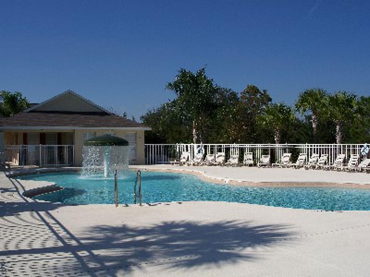 A Wonderful 4 Bedroom Villa With It Own Pool For A Perfect Family Experience Orlando Exterior foto